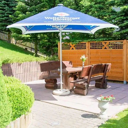 Guest house Am Zechengrund 3*